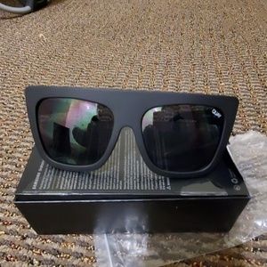 Quay Cafe racer sunglasses